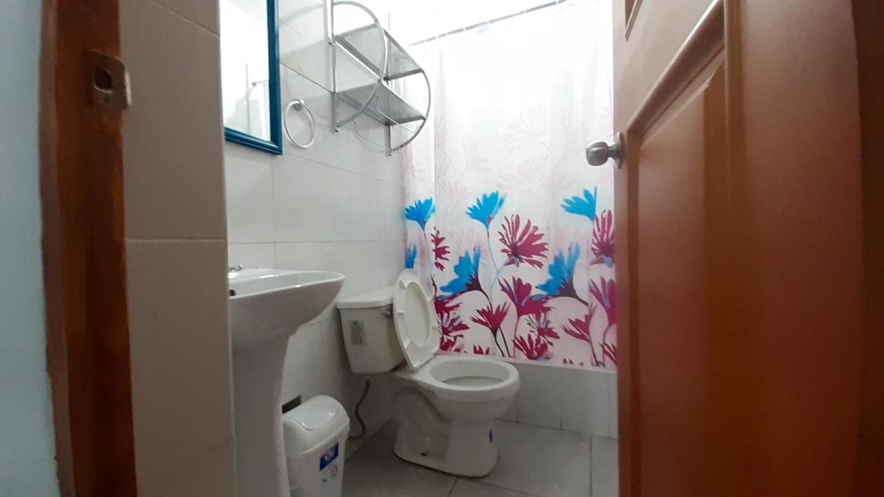 Aypa Hostal Трухільйо Екстер'єр фото