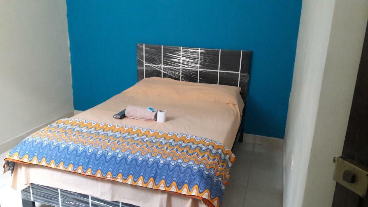 Aypa Hostal Трухільйо Екстер'єр фото